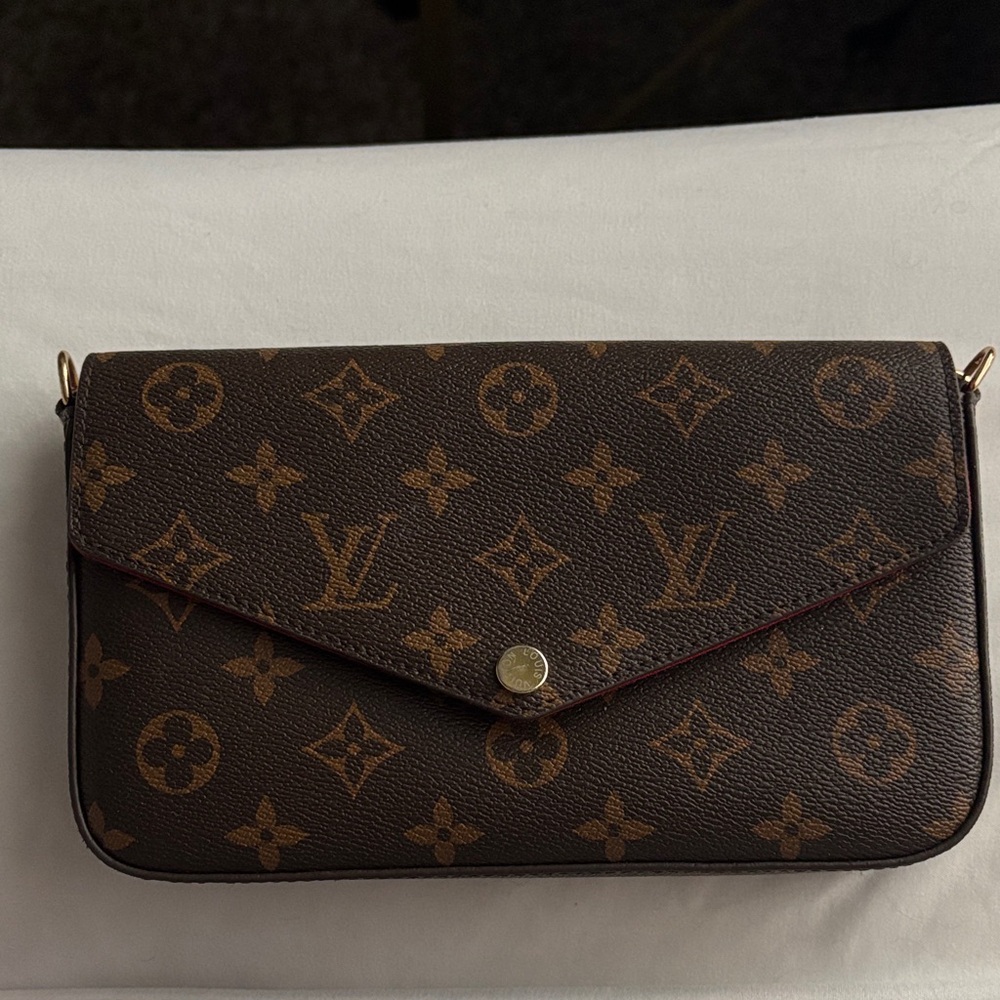 Louis Vuitton Monogram Brown Clutch